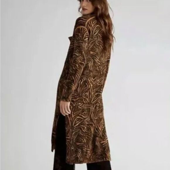 Free People Long Animal Cardi in a tiger print outer shell size S - Picture 4 of 12
